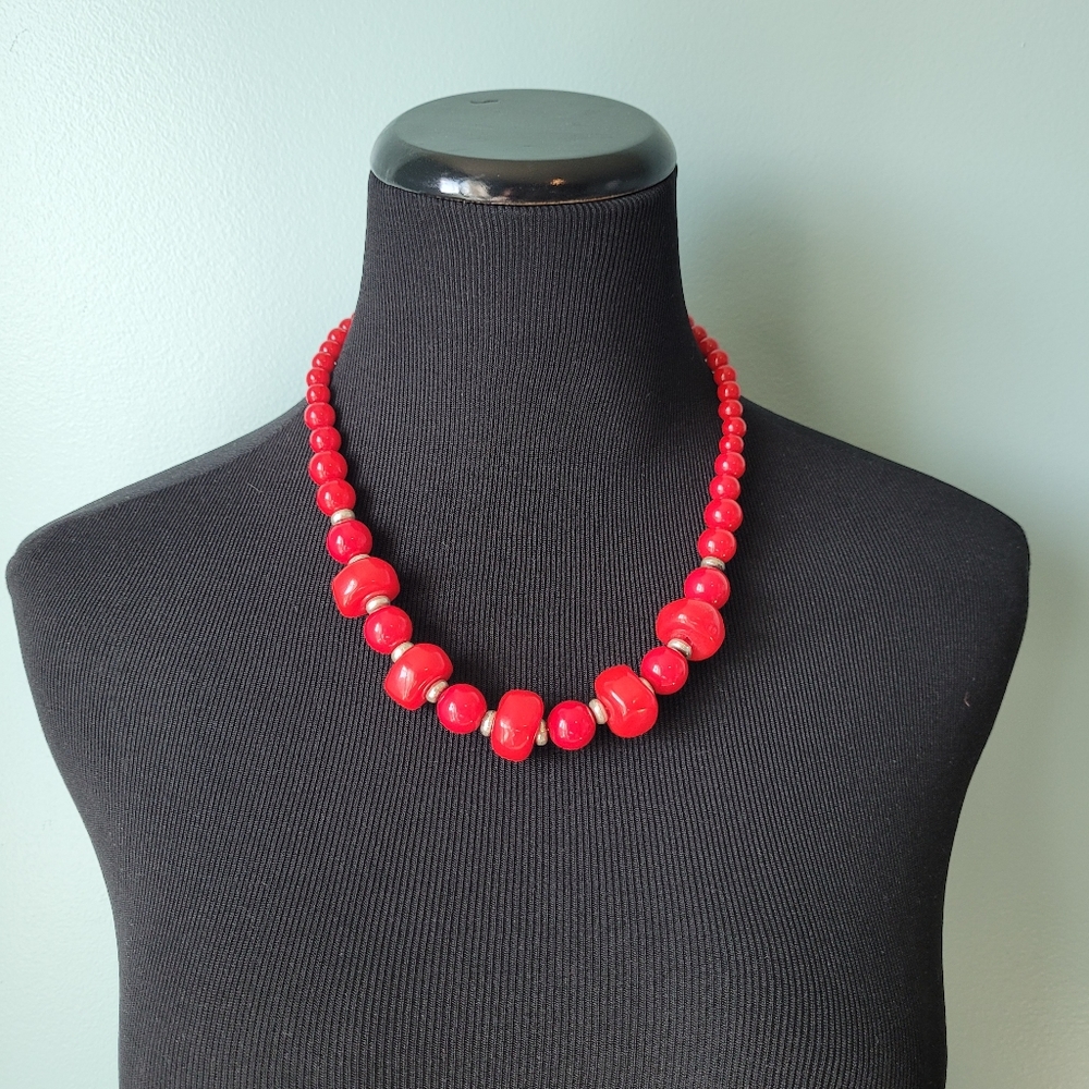 Red Graduated Bead Necklace Silver Adjustable Chunky Fashion Jewelry 9 in - Picture 2 of 4